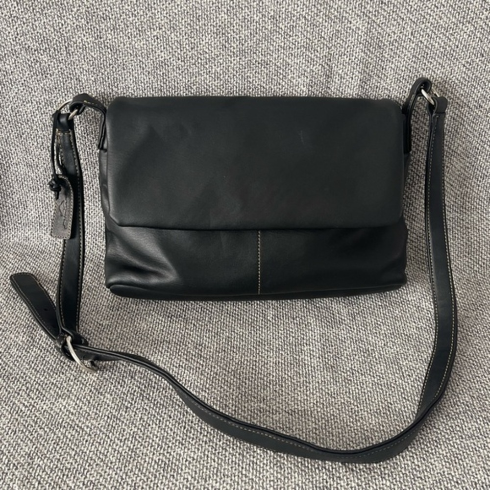 Dockers Black Women's Crossbody Bag